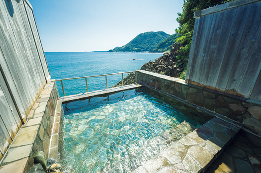 旅好き女子が教える癒され温泉3選【秘湯で湯治・自然と一体になれる露天風呂・建築も素敵な炭酸泉】 | 【公式】GLOW Online（グローオンライン）