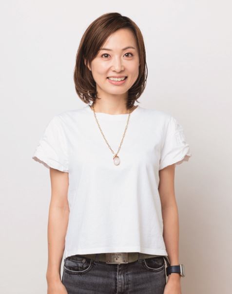 かがやき隊　杉田美紀さん　白Tシャツ着比べ