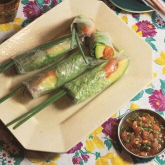 【ベトナム旅行レシピ】切って巻くだけ！「アボカドとサーモンの生春巻き」【小堀紀代美の調理時間10分レシピ】