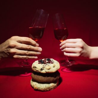 【数分で完売するクッキー】［RUMBLE CRUMBLE］のバレンタインBOXはチョコレート系の新出演者登場！【エド・シーラン、ティモシー・シャラメ絶賛】
