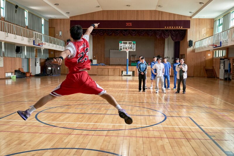 韓国のバスケ映画『リバウンド』　愛の不時着のイ・シニョンが出演