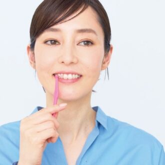 【医師に教わる歯間ケアテクニック】「歯間の汚れ落とし」を忘れていませんか？ デンタルフロス＆歯間ブラシの使い方