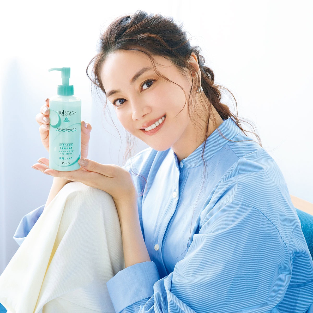 モイスタージュの3in1薬用エッセンスゲルで始める Me Time！feat. 観月