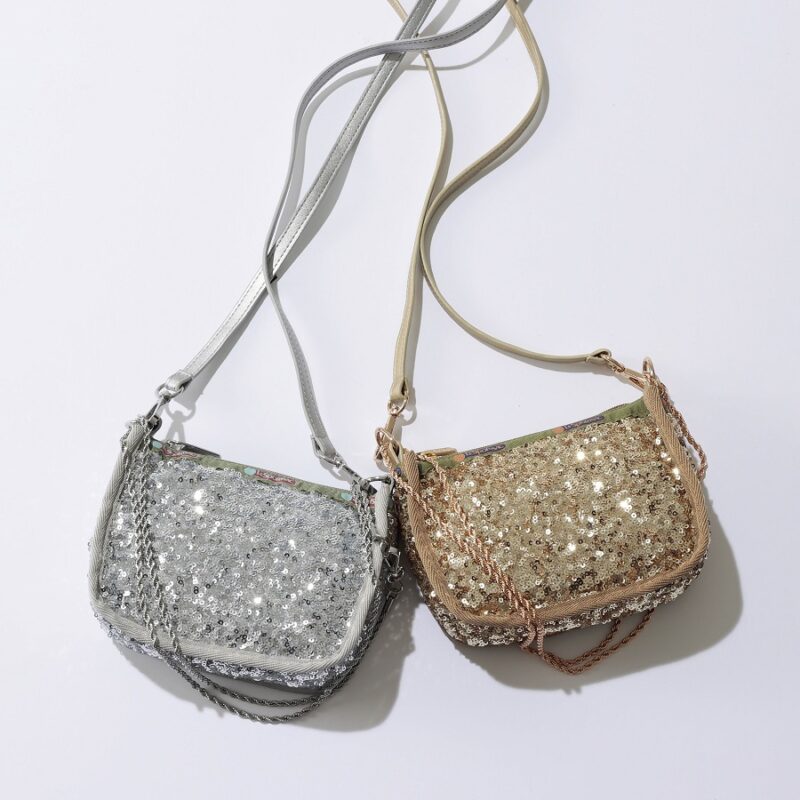 2Way Chain Mini Bagはシルバーとゴールドの2色