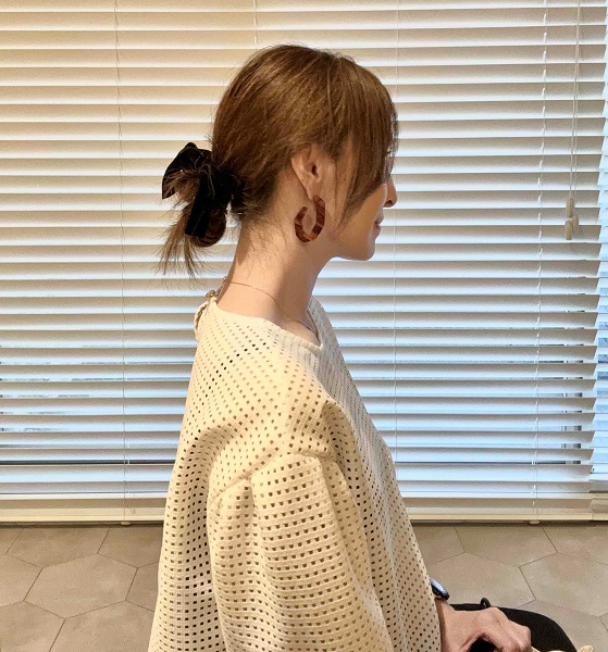 ベロアのリボンヘアアクセを手作り