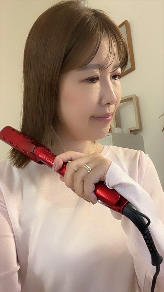 かがやき隊の兼原梢さんが購入したヘアアイロン「ラディアント　シルクプロ」