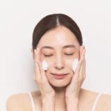 【40代の敏感肌】スキンケアの基本「洗顔」のアイテム選びと洗い方を皮膚科医が教えます！