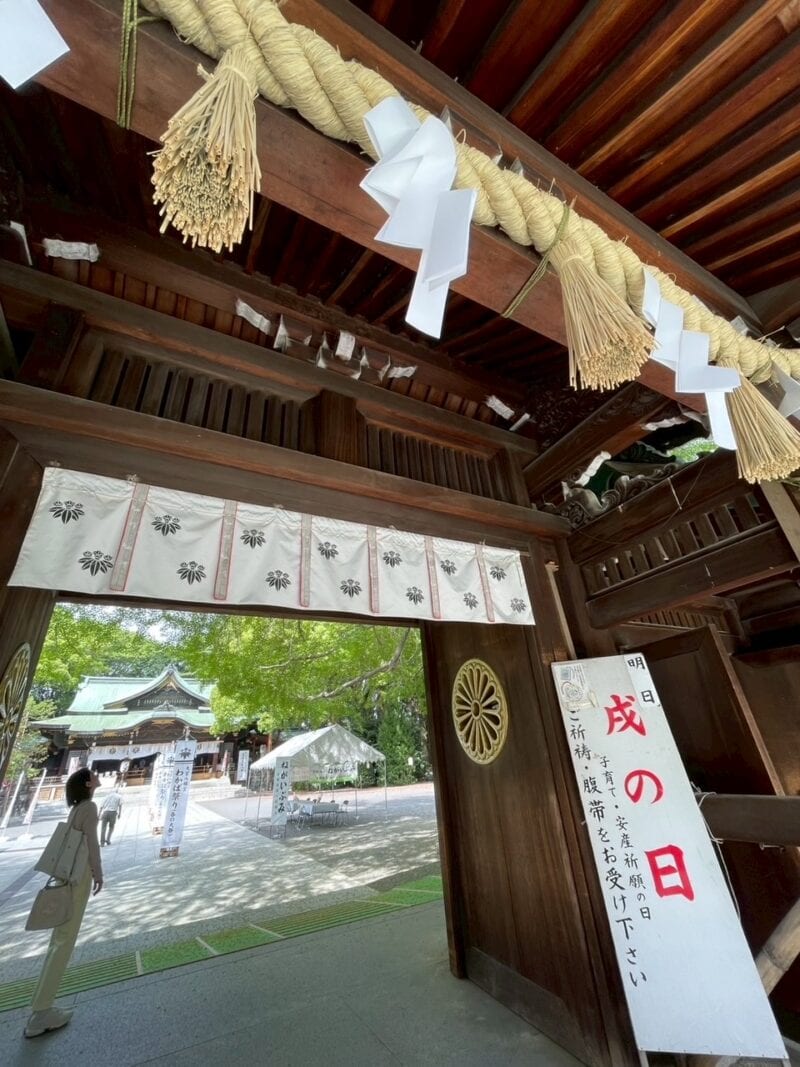 大宮八幡宮の神門