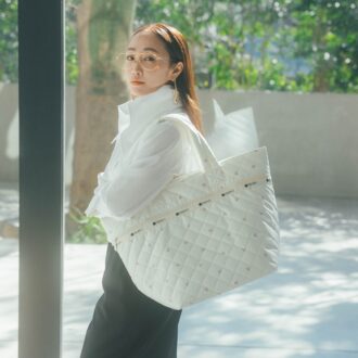 神崎恵さんとレスポートサックのコラボ、ラージマルチトート