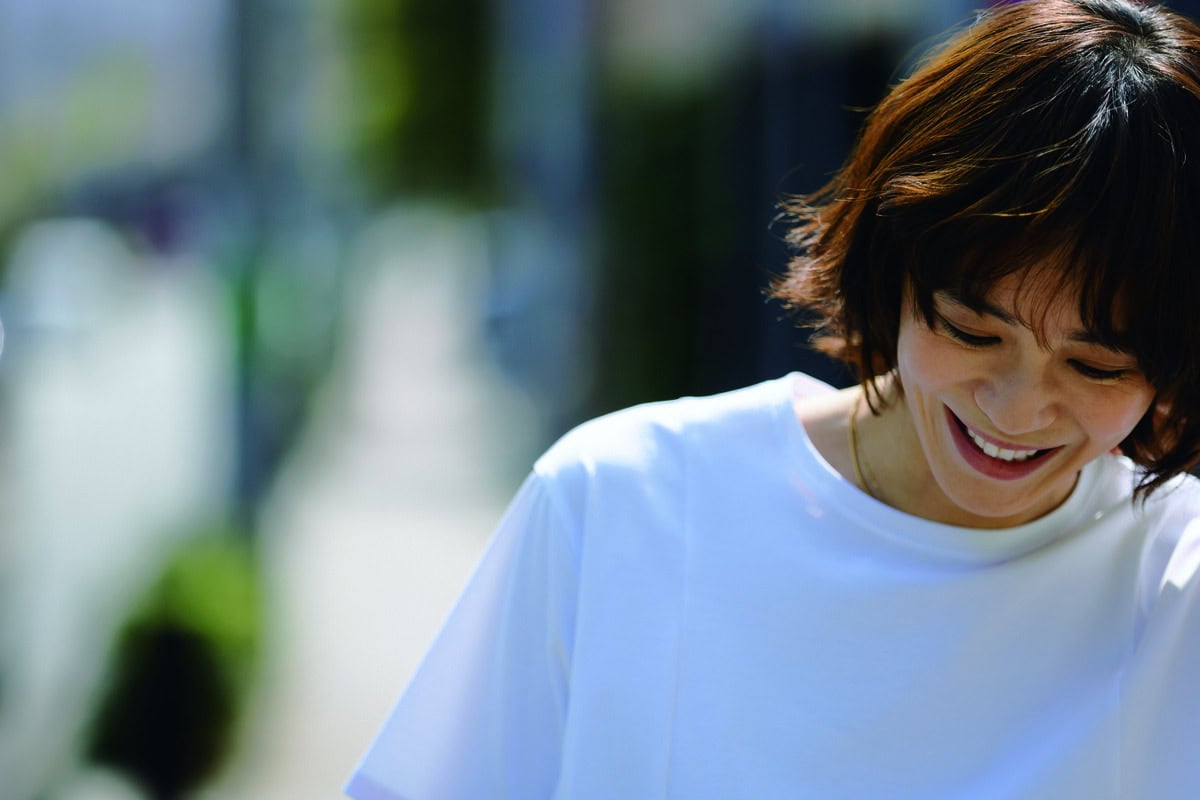 顔映りがよくなる白Tシャツは40代のマストアイテム！