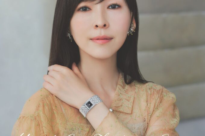 40代だからこそ似合う！麻生久美子さんがまとう「大人の品格ウォッチ」フレデリック・コンスタント