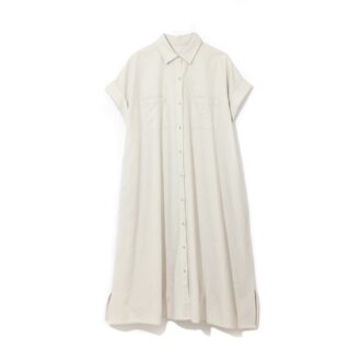 ナチュラルでさらりとした着心地が嬉しいリネン×レーヨン素材。1万2100円（デッサン／ワールド プレスインフォメーション）