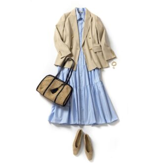 ワンピース4万8400円（デボーションツインズ／ノウン）　ジャケット3万8500円（アルページュストーリー／アルページュストーリー プレスルーム）　バッグ4万2900円（オルステロ／オルサ）　シューズ2万900円（オゥバニスター／アバハウス インターナショナル オンラインストア）　ブレスレット9万3500円（スキャット／ロードス）　リング8万8000円（ピモンテ）