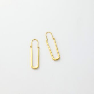 ピアス7700円（YArKA／ロードス）