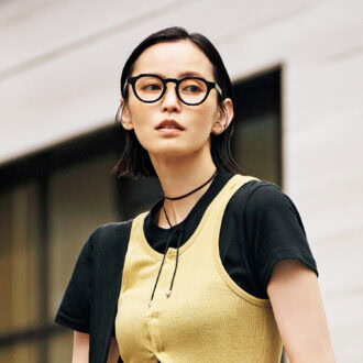 【私服スナップ】比留川游、白Tは“首の詰まり”が命！ タンクとのレイヤードで大人の洒落感を演出