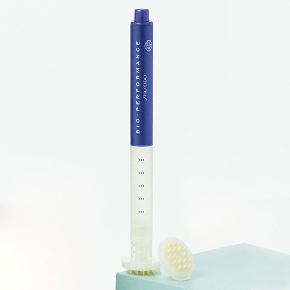 【SHISEIDO】ビオパフォーマンス マイクロクリック コンセントレート 1.4mL（アプリケーター6個入り） 3万6300円（SHISEIDO）