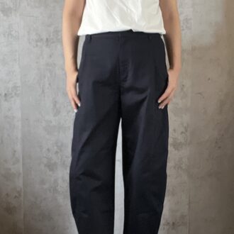 高身長の筆者には少し短めでしたが、冬はショートブーツなどと合わせてもバランスがイイかもです！