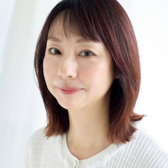 【40代白髪染め】白髪を染めてハリ・コシ・ツヤケアもおまかせ !　カラートリートメントで 美髪をキープ