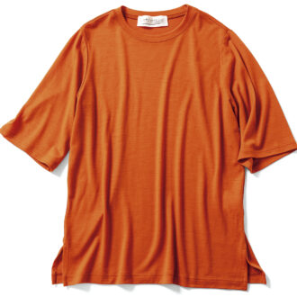 Tシャツ1万6500円（カオス／カオス表参道）
