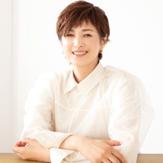 新ミューズ吉瀬美智子さんも【もっと早く出合いたかった！】と語るエリクシールの進化って？
