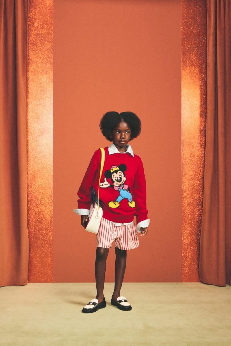 希少 ZARA×Disney コラボ バンビ プリーツロングフレアワンピース 希少 ZARA×Disney コラボ バンビ プリーツロングフレア