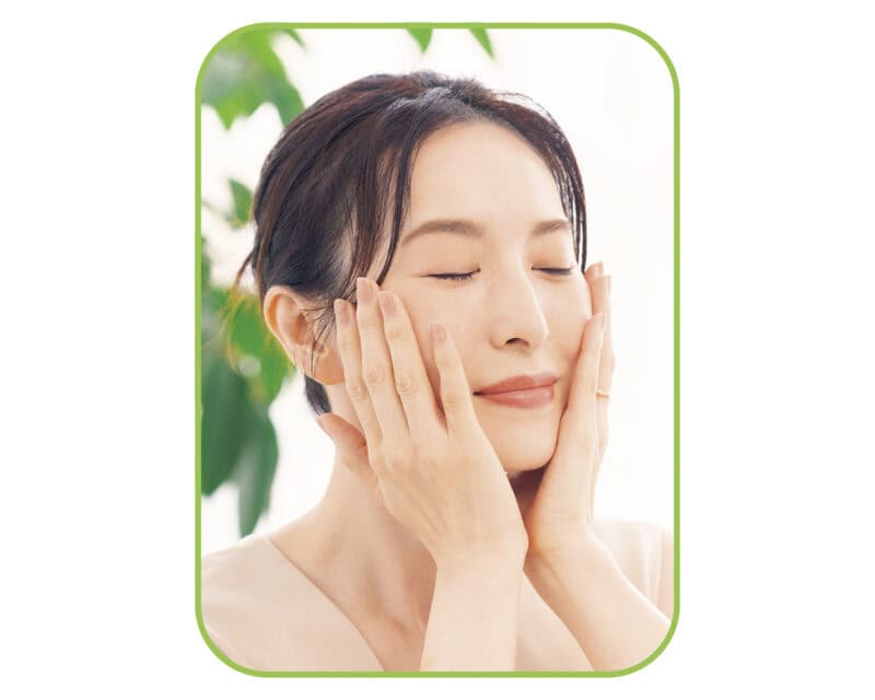 たっぷりとつけてしっかりハンドプレス