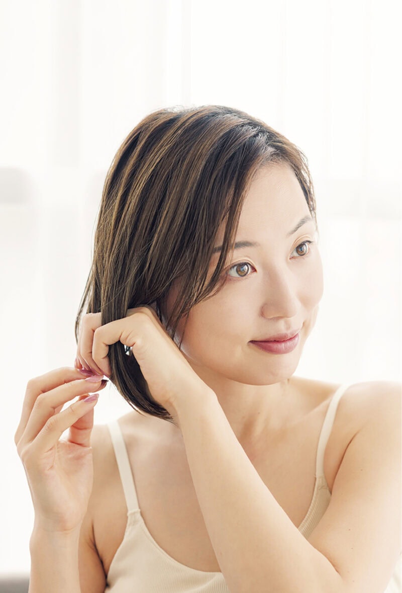 夜、髪を乾かす前にヘアオイルを！翌朝のスタイリングが時短に