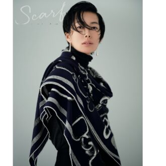 【40代の指名買い】エルメス「カレジュアン」 大判スカーフをひと巻きで、気品を纏う｜