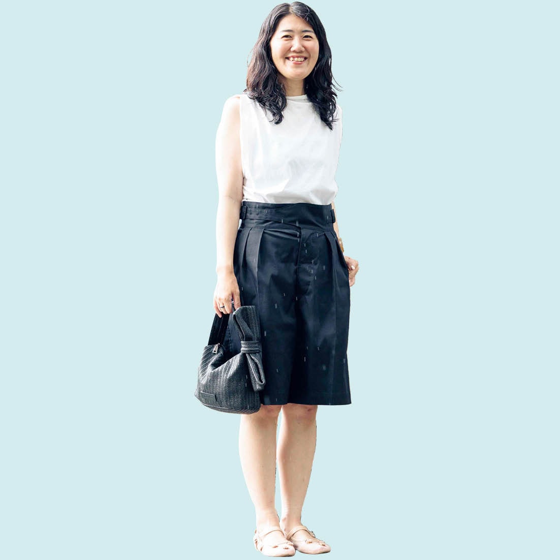 スタイリスト　安竹一未さん