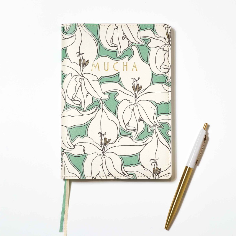 GLOW12月号　付録　ミュシャ豪華手帳