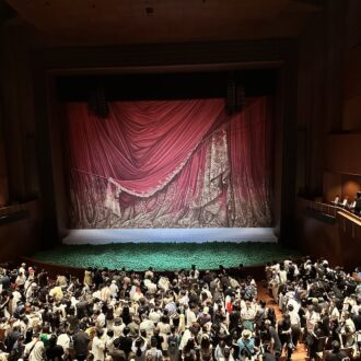 待望のAlexander Ekman　『P L A Y』来日！