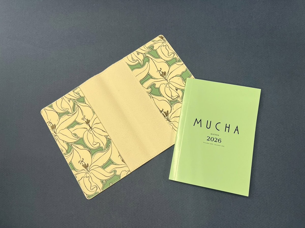 GLOW12月号　付録　ミュシャカバー