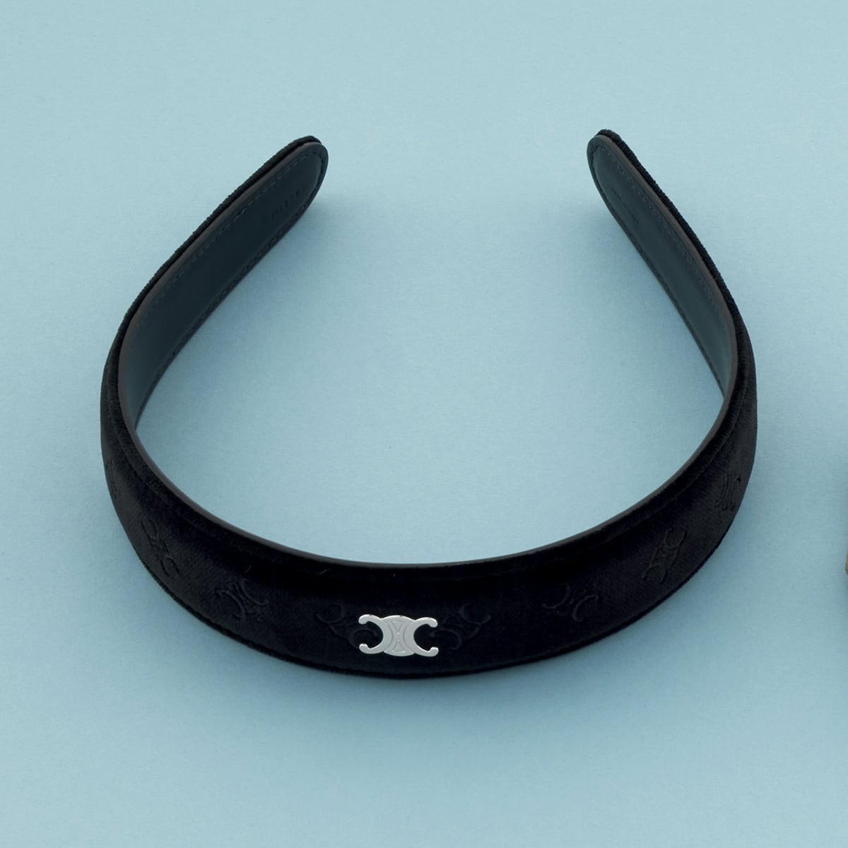 ヘッドバンド8万6900円※予定価格（セリーヌ／セリーヌ ジャパン）