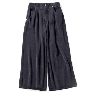 デニムパンツ4万2900円（ロンハーマン）