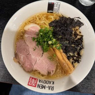 海苔が美味しいラーメン屋角屋