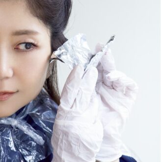 アルミを折りたたむ