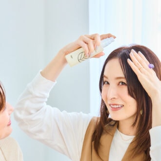 ビゲン スキャルプエッセンスを気になる分け目に