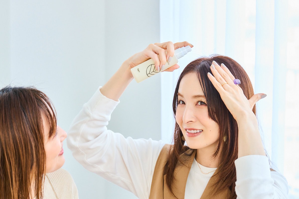 ビゲン スキャルプエッセンスを気になる分け目に