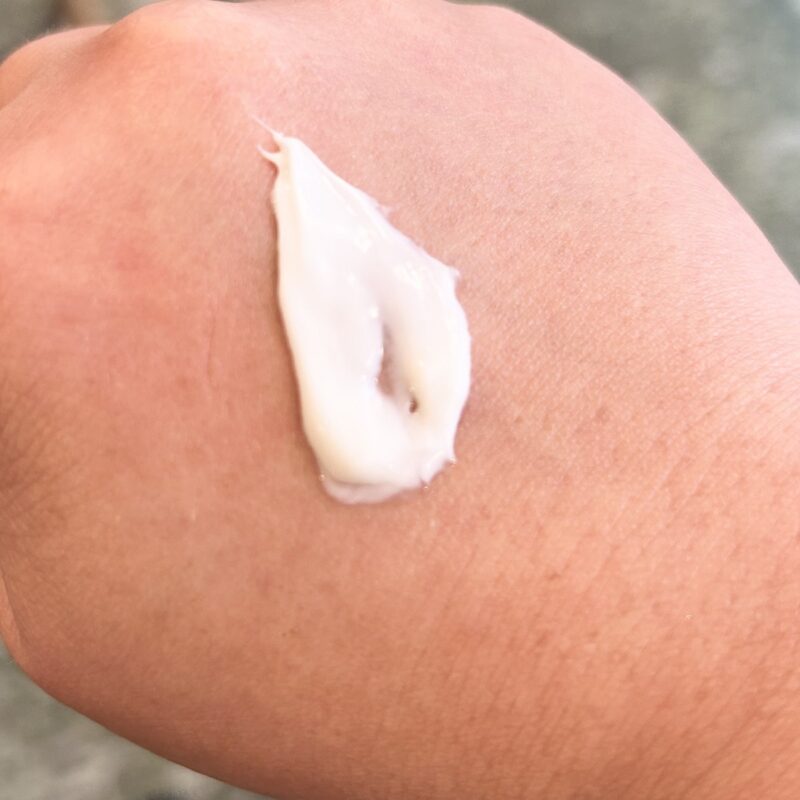 MG CREAM+CBD 7810円(オーガニックサイエンス 0120-659-151)