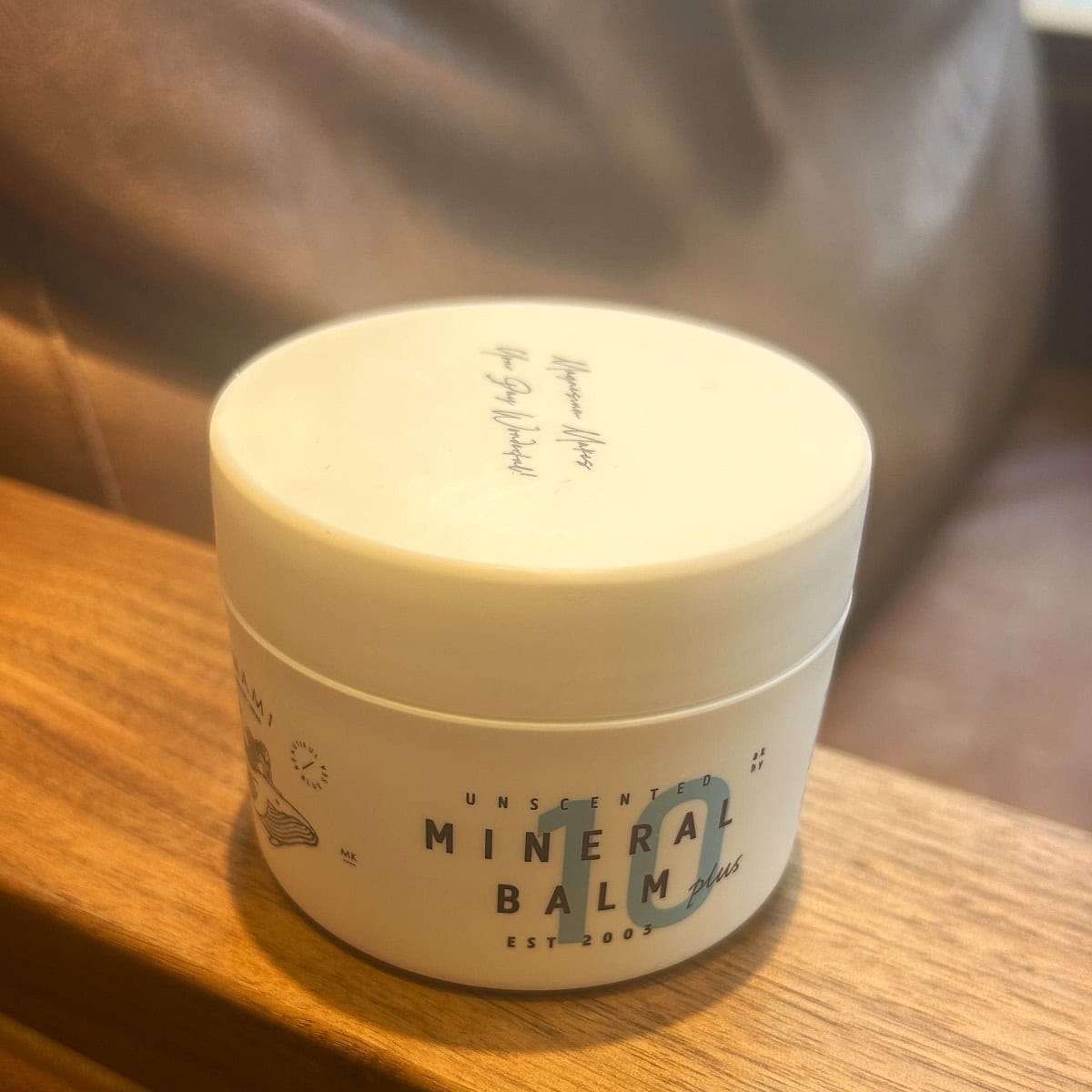 AMAMI ミネラルバーム 110g 3980円(アコール 0120-32-6032)