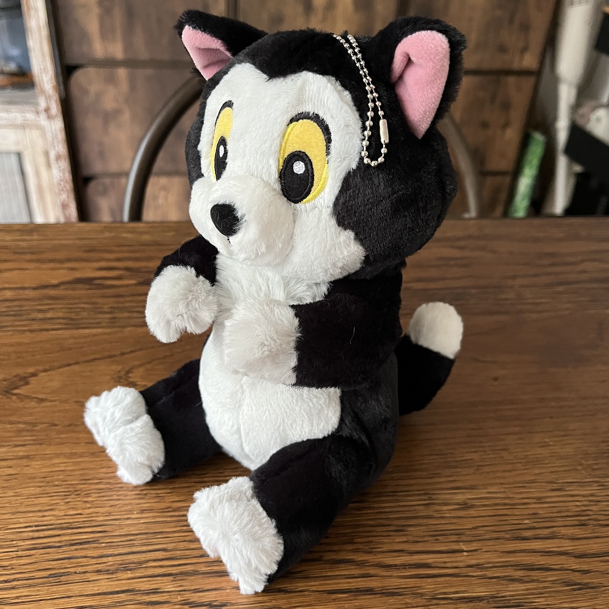 『ピノキオ』に出てくるフィガロのぬいぐるみポーチ