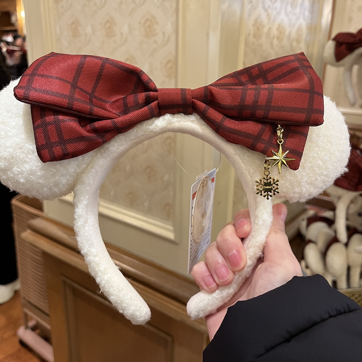 何個も欲しくなるカチューシャ