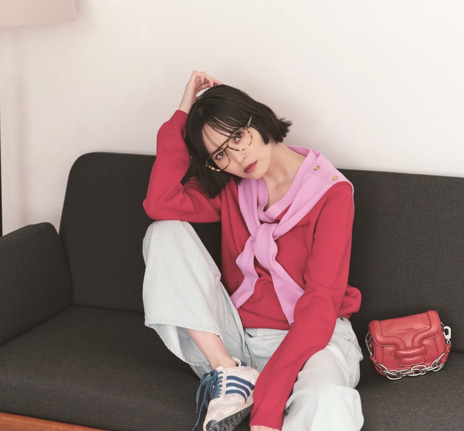 セーラーカラーの愛らしいニット