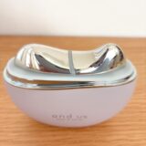 【お試しレビュー】3COINSの“カッサ型美顔器”が想像以上！週3×2週間使った結果をレポート！