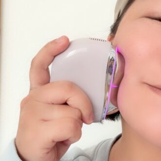 3COINS「リフトケアEMSカッサ」