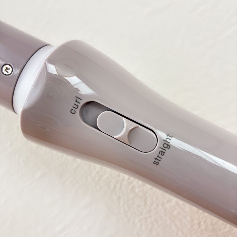 3COINS「マイナスイオン2WAYヘアアイロン」のモード切替スイッチ