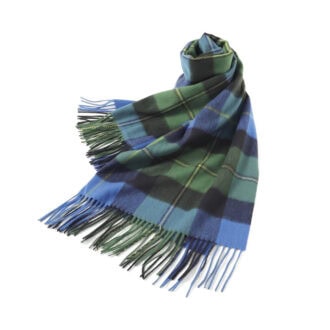 ウール90%カシミヤ10%の上質さも嬉しい。ストール1万2100円(ジャーナル スタンダード レリューム/ジャーナル スタンダード レリューム 新宿店)