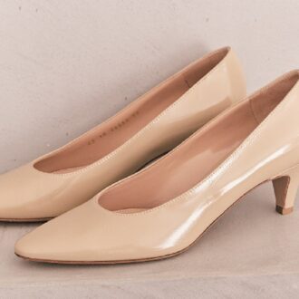 ジャンヴィト ロッシのアメリア55は40代の上品足元の定番パンプス！