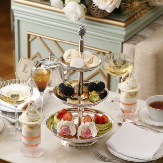 【ラデュレ】クリスマス限定のアフターヌーンティーで、一年頑張った私たちにご褒美を♪｜かがやき隊中野瞳美