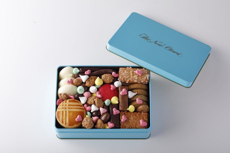 「SATSUKIチョコレート&クッキー(M) 6912円 (ホテルニューオータニ)